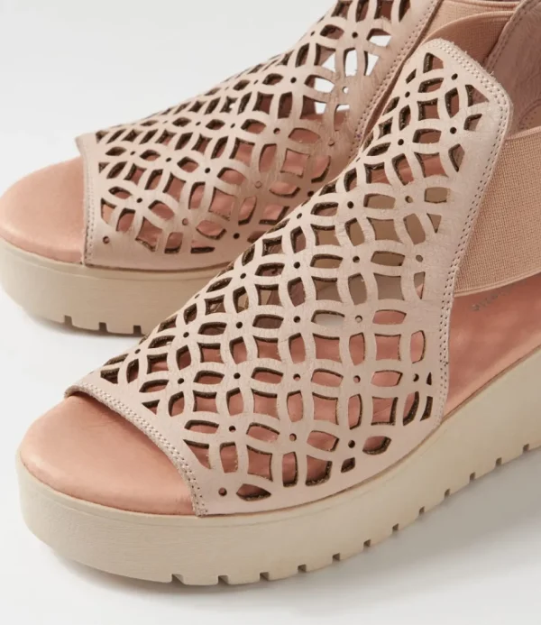 Women DJANGO & JULIETTE Wedges<Odate Cafe Nude Leather Sandals